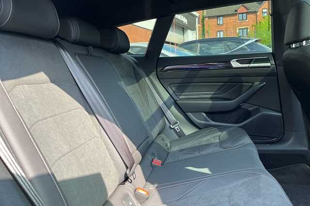 Volkswagen Arteon Shooting Brake 2.0 TDI 200 4MOTION R-Line 5dr DSG