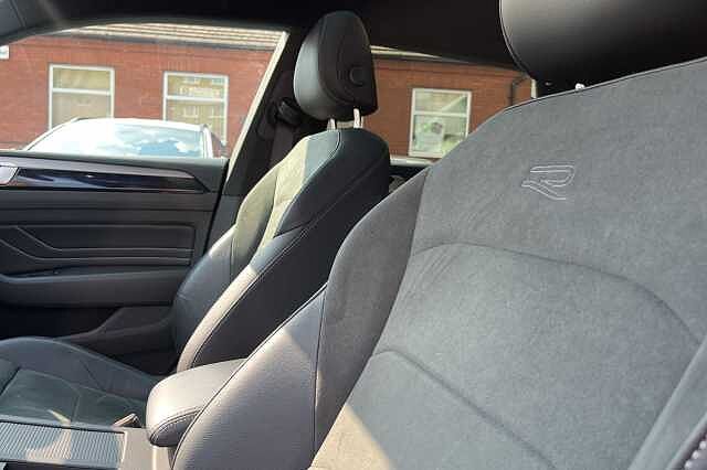 Volkswagen Arteon Shooting Brake 2.0 TDI 200 4MOTION R-Line 5dr DSG