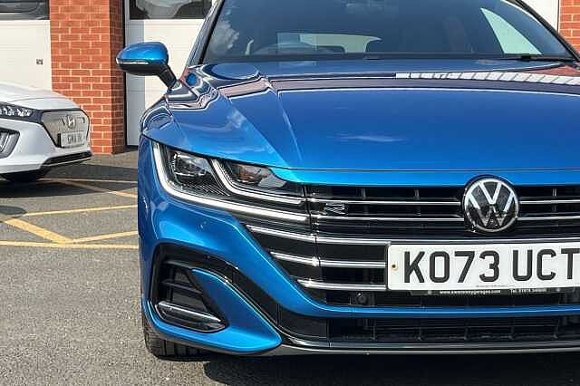 Volkswagen Arteon Shooting Brake 2.0 TDI 200 4MOTION R-Line 5dr DSG