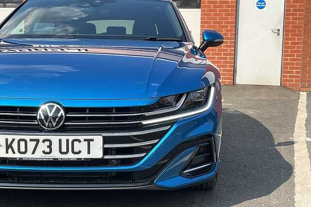 Volkswagen Arteon Shooting Brake 2.0 TDI 200 4MOTION R-Line 5dr DSG