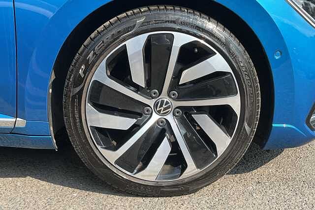 Volkswagen Arteon Shooting Brake 2.0 TDI 200 4MOTION R-Line 5dr DSG