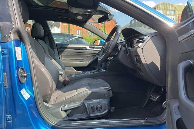 Volkswagen Arteon Shooting Brake 2.0 TDI 200 4MOTION R-Line 5dr DSG