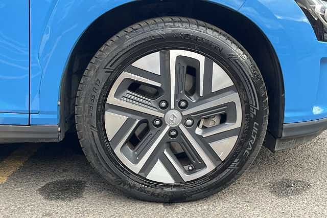 Hyundai KONA Premium 64kWh 5dr Auto
