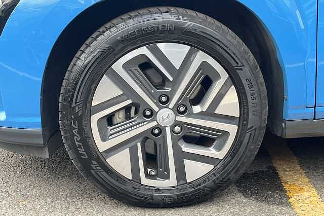 Hyundai KONA Premium 64kWh 5dr Auto