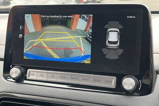 Hyundai KONA Premium 64kWh 5dr Auto