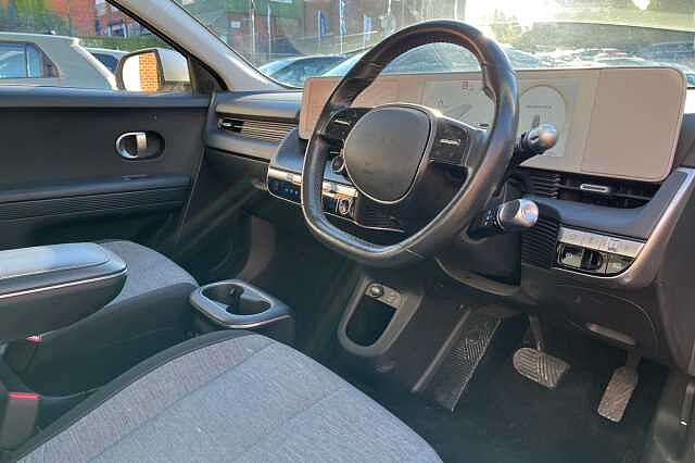 Hyundai IONIQ 5 Premium 73 kWh 5dr Auto Gold