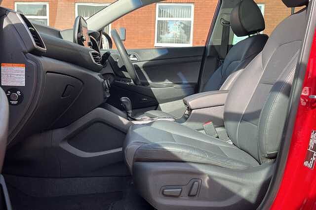 Hyundai TUCSON 2.0 CRDi 48Volt MHEV Premium SE 5dr 4WD DCT