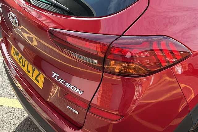 Hyundai TUCSON 2.0 CRDi 48Volt MHEV Premium SE 5dr 4WD DCT