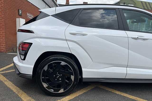 Hyundai KONA N Line S 65kWh 5dr Auto White