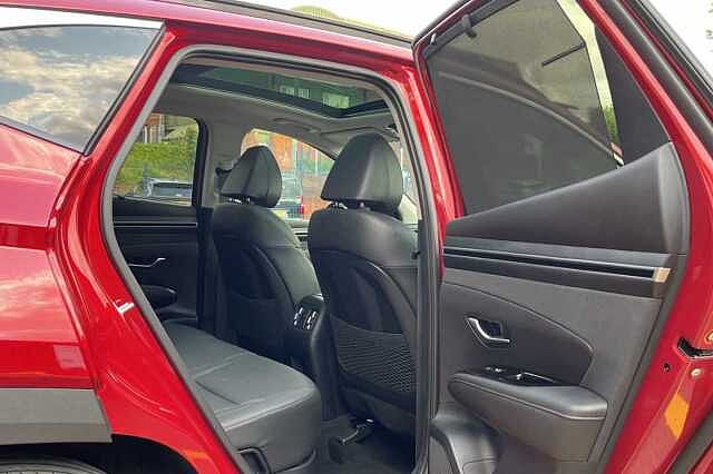 Hyundai TUCSON 1.6 T-GDi Hybrid 230ps Ultimate 5dr 2WD Auto