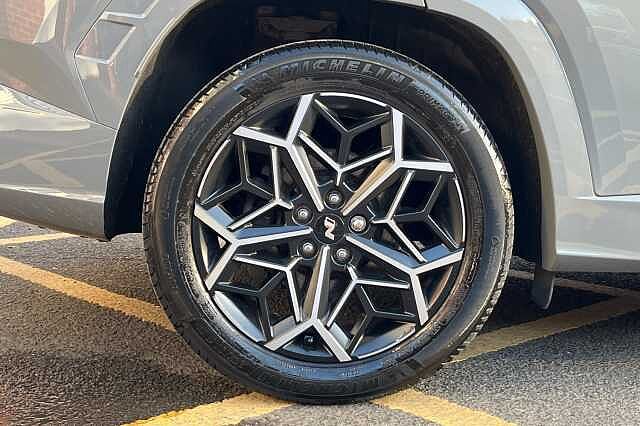 Hyundai TUCSON 1.6 T-GDi Hybrid 230ps N Line 5dr 2WD Auto Grey