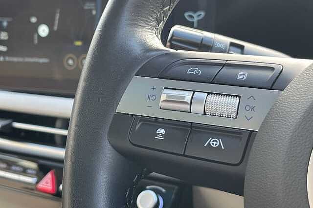 Hyundai TUCSON 1.6T Hybrid Ultimate 5dr Auto Silver