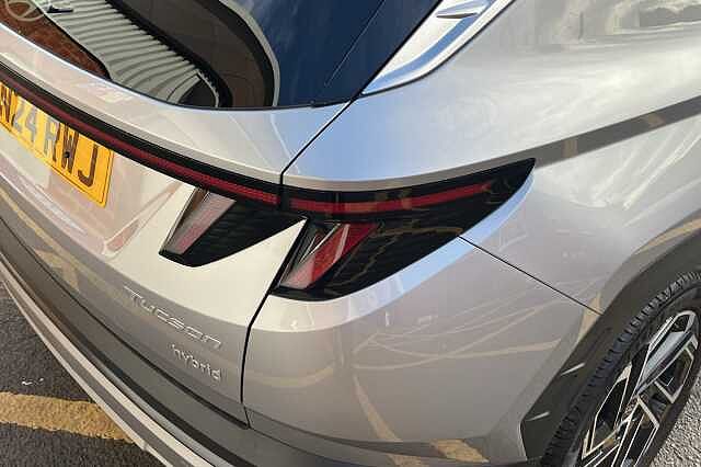 Hyundai TUCSON 1.6T Hybrid Ultimate 5dr Auto Silver