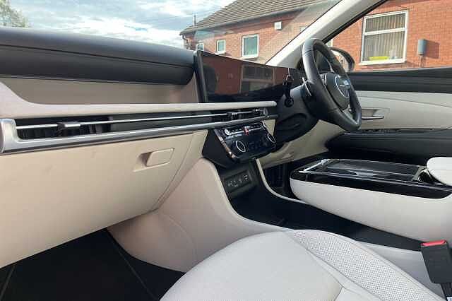 Hyundai TUCSON 1.6T Hybrid Ultimate 5dr Auto Silver