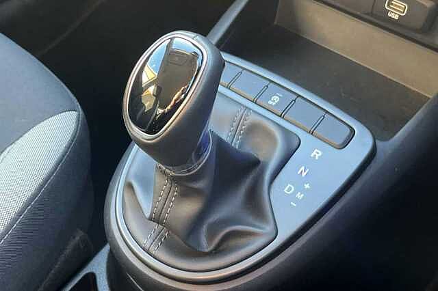 Hyundai i10 1.0 Advance 5dr Auto [Nav]