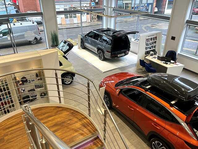 Hyundai TUCSON 1.6 T-GDi Plug-in Hybrid Ultimate 5dr 4WD Auto Black