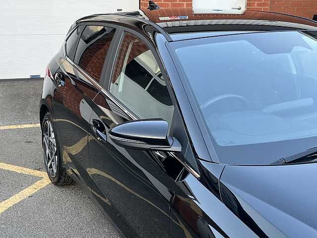 Hyundai i20 1.0 T-GDi Premium 5dr DCT