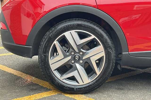 Hyundai BAYON 1.0 T-GDi 48Volt MHEV Premium 5dr DCT Red