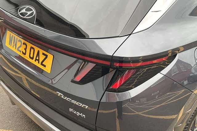 Hyundai TUCSON 1.6 T-GDi Plug-in Hybrid Ultimate 5dr 4WD Auto Grey