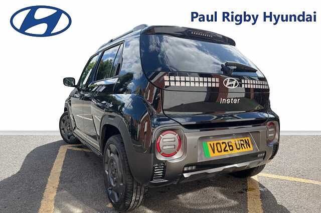 Hyundai INSTER Cross 49kWh 5dr Auto Black