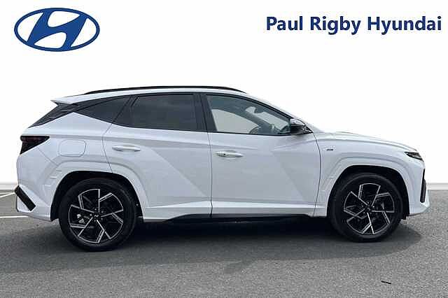 Hyundai TUCSON 1.6T Plug-in Hybrid N Line 5dr Auto White