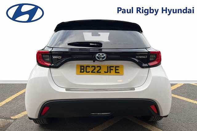 Toyota Yaris 1.5 Hybrid Design 5dr CVT