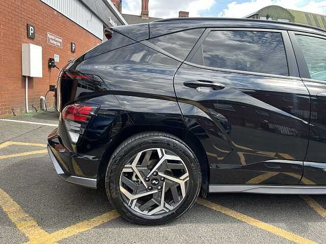Hyundai KONA 1.6 Hybrid N Line S 5dr DCT Black