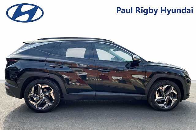 Hyundai TUCSON 1.6 T-GDi Hybrid 230ps Ultimate 5dr 2WD Auto Black