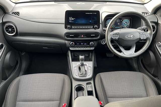Hyundai KONA 1.6 GDi Hybrid Premium 5dr DCT White