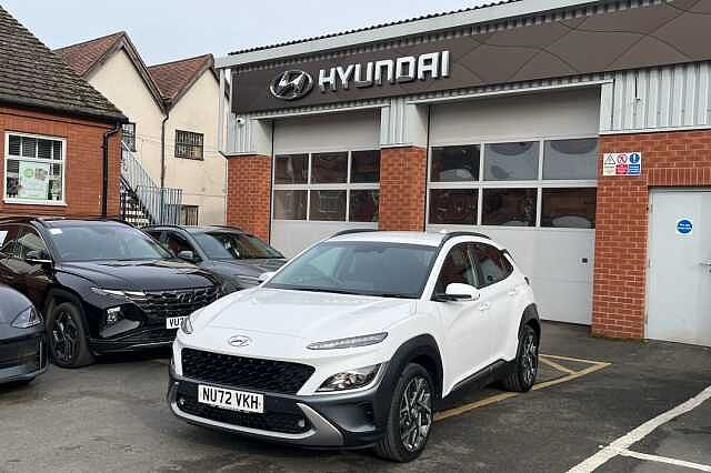 Hyundai KONA 1.6 GDi Hybrid Premium 5dr DCT White