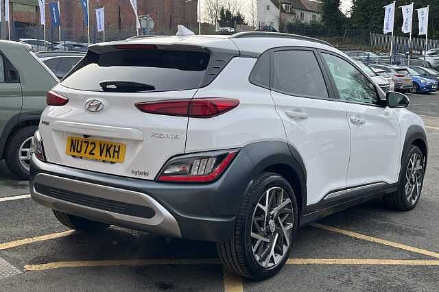 Hyundai KONA 1.6 GDi Hybrid Premium 5dr DCT White