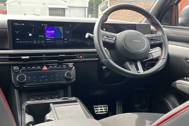 Hyundai TUCSON 1.6T Plug-in Hybrid N Line 5dr Auto White