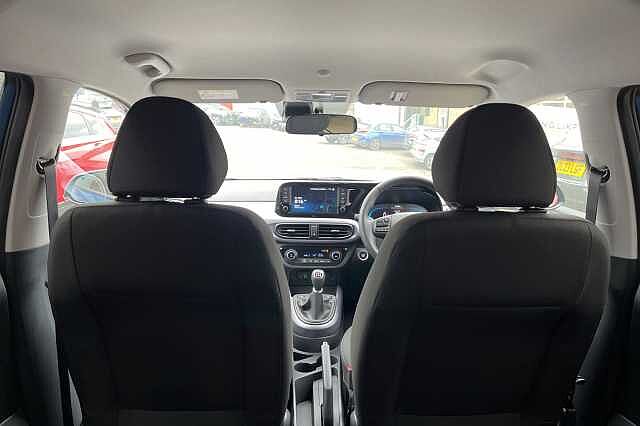 Hyundai i10 1.2 Premium 5dr [Nav]