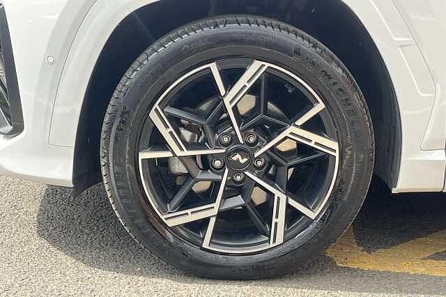 Hyundai TUCSON 1.6T Hybrid N Line S 5dr 4WD Auto