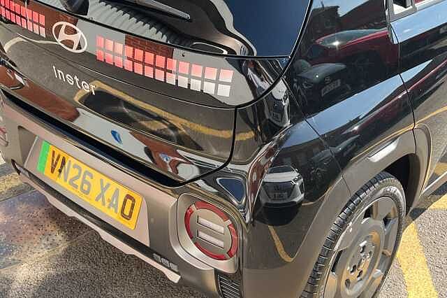 Hyundai Inster Cross 49kWh 5dr Auto