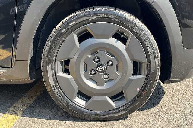 Hyundai Inster Cross 49kWh 5dr Auto
