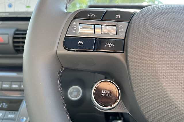 Hyundai Inster Cross 49kWh 5dr Auto