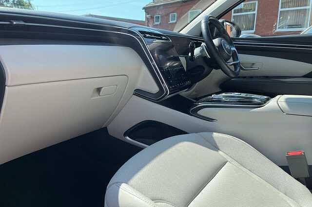 Hyundai TUCSON 1.6 T-GDi Hybrid 230ps Ultimate 5dr 2WD Auto