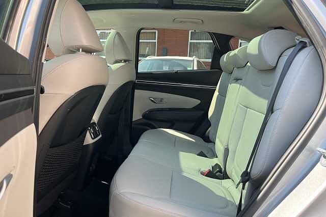 Hyundai TUCSON 1.6 T-GDi Hybrid 230ps Ultimate 5dr 2WD Auto