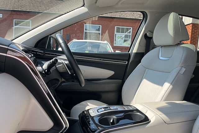 Hyundai TUCSON 1.6 T-GDi Hybrid 230ps Ultimate 5dr 2WD Auto