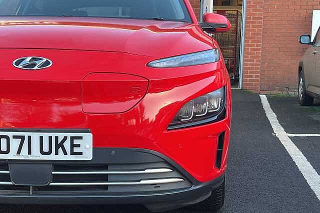 Hyundai KONA Premium 64kWh 5dr Auto Red