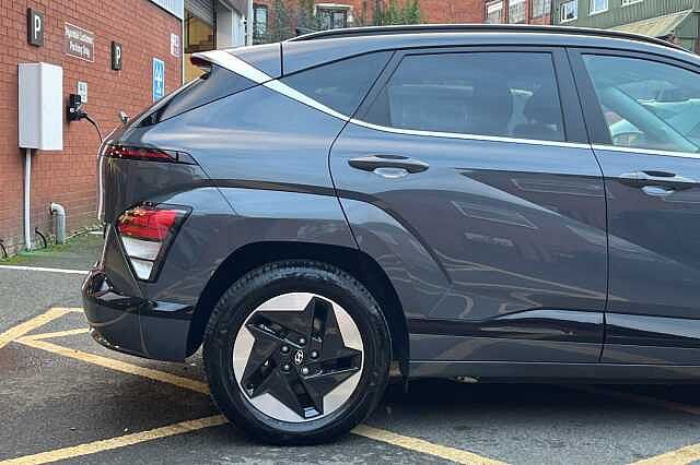Hyundai KONA Advance 65kWh 5dr Auto