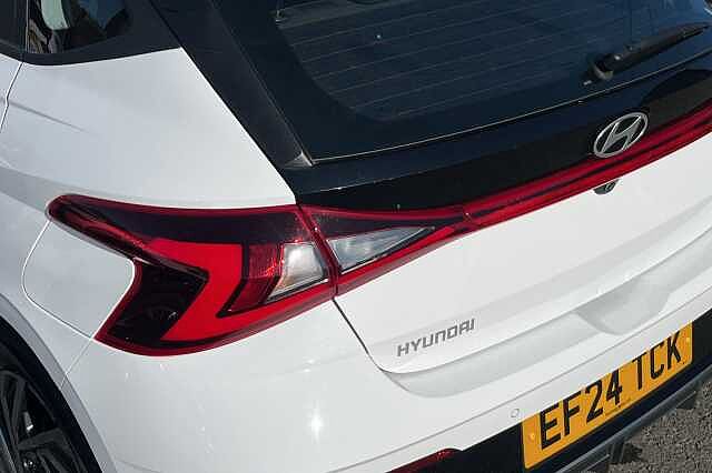 Hyundai I20 1.0 T-GDi Advance 5dr DCT White