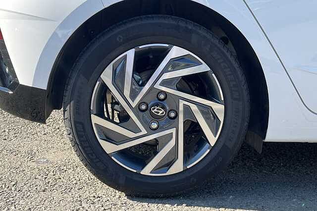 Hyundai I20 1.0 T-GDi Advance 5dr DCT White