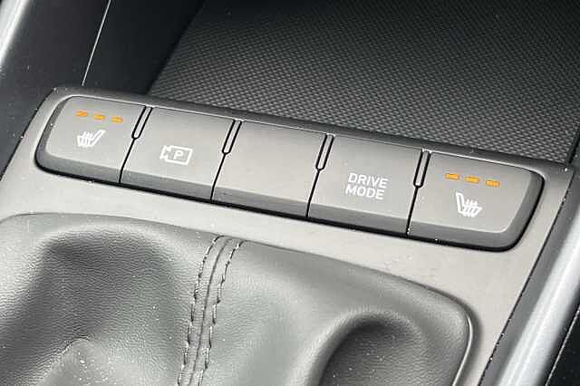 Hyundai i20 1.0 T-GDi 90 Black Line 5dr