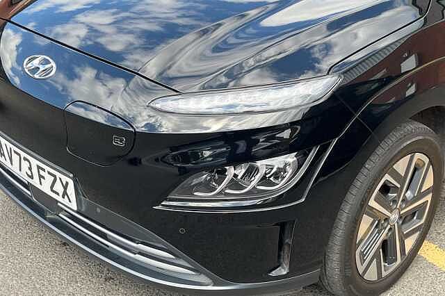 Hyundai KONA Premium 64kWh 5dr Auto