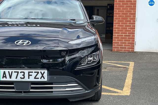 Hyundai KONA Premium 64kWh 5dr Auto
