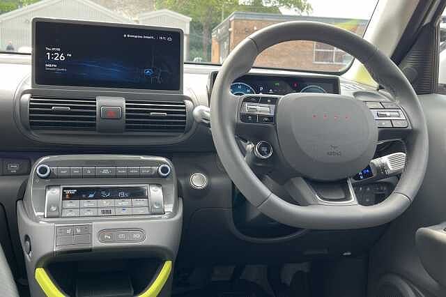 Hyundai Inster Cross 49kWh 5dr Auto