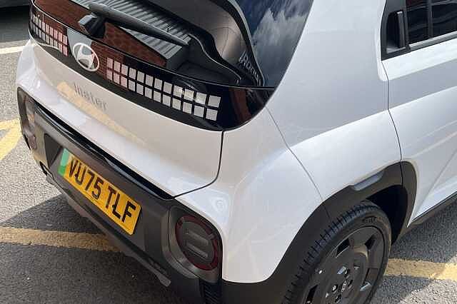Hyundai Inster Cross 49kWh 5dr Auto