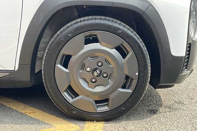 Hyundai Inster Cross 49kWh 5dr Auto